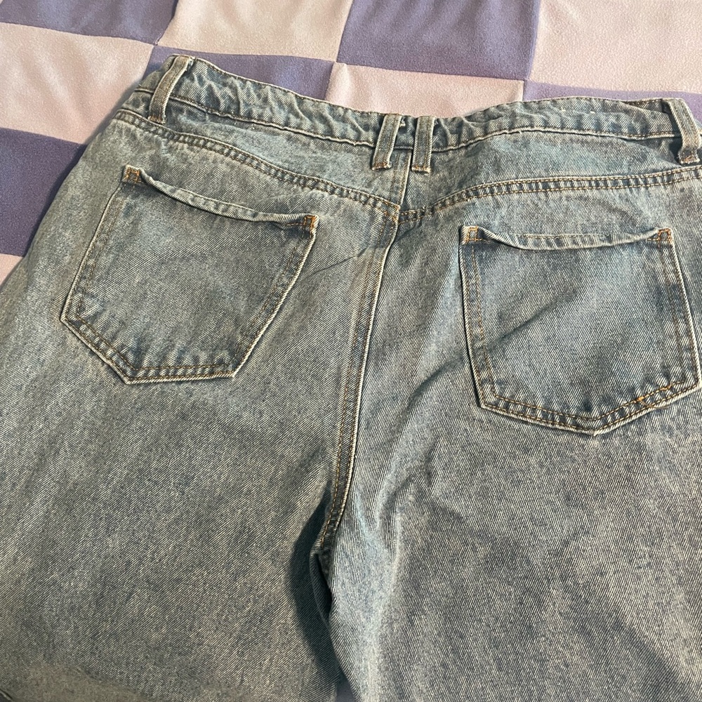 Stylish Light Blue Boyfriend Jeans